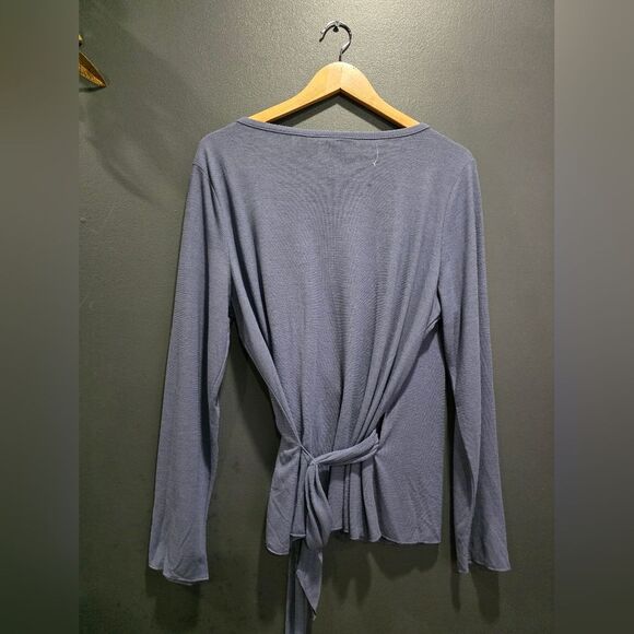 J. Jill Blue Wrap Rayon Blend Long Sleeve Top Blouse Balletcore NWOT - Picture 2 of 11